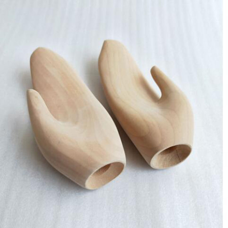 Wooden hand